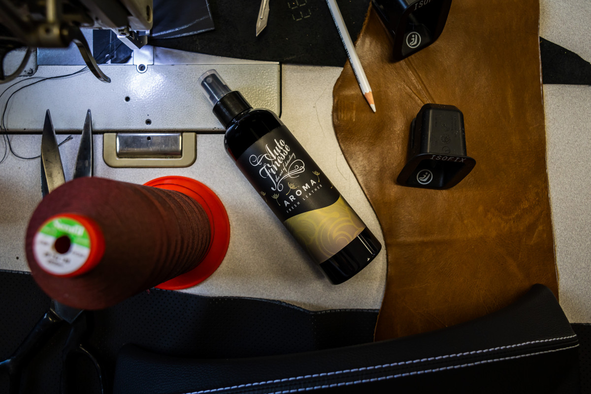 Aroma Spray Air Freshener - Fresh Leather